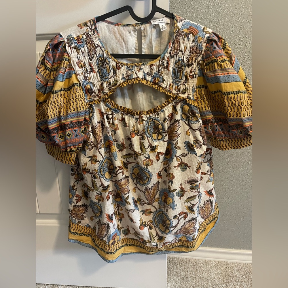Anthropology Current Air short sleeve top medium